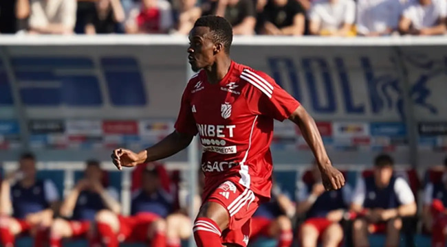 Soi kèo trận đấu FC Botosani vs FC Unirea 2004 Slobozia, 23h00 ngày 28/07 3 Màn thư hùng giữa FC Botosani vs FC Unirea 2004 Slobozia