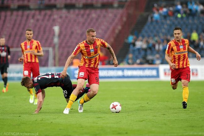 Soi kèo trận đấu Wisla Plock vs Korona Kielce, 22h30 ngày 19/07 3 Màn thư hùng giữa Wisla Plock vs Korona Kielce